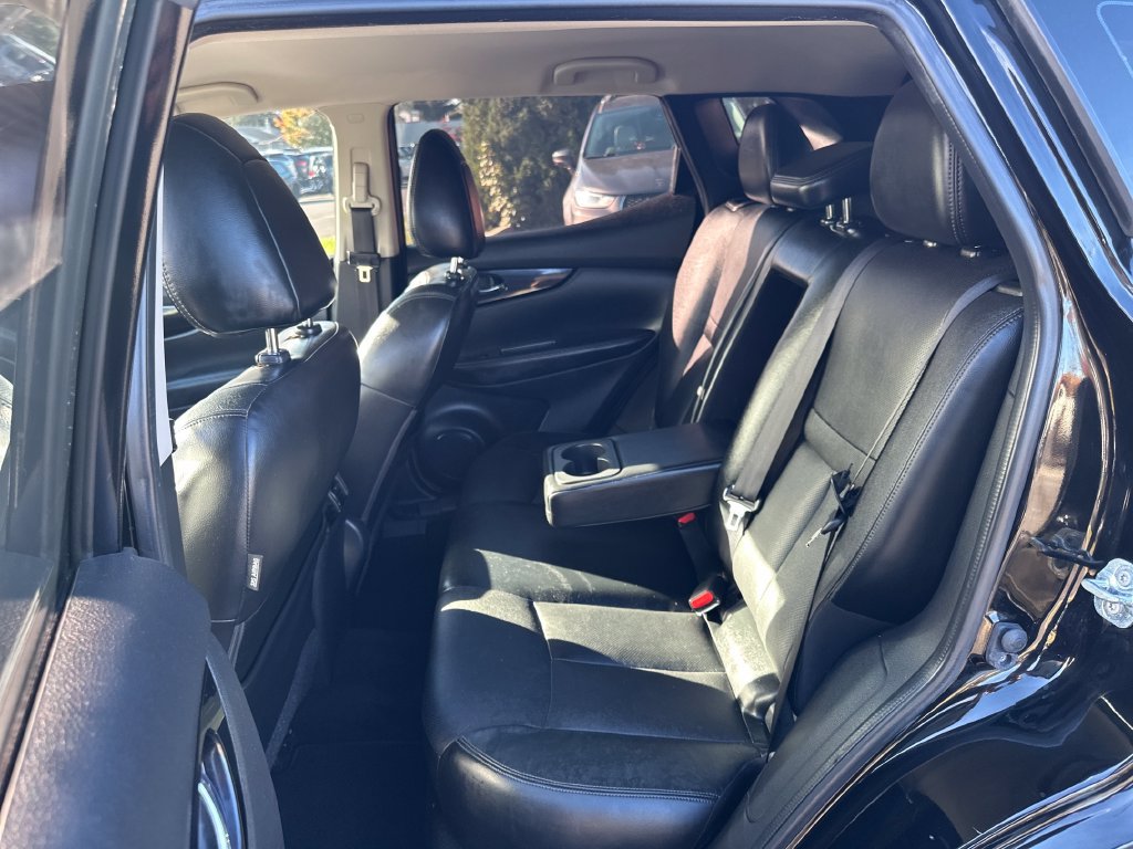 Used 2017 Nissan Rogue Sport SL AWD/4WD image 17