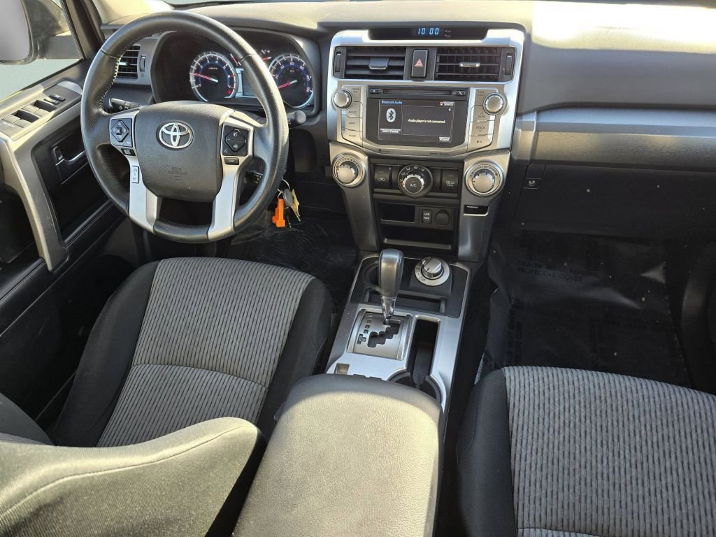 Used 2018 Toyota 4Runner SR5 AWD/4WD image 30