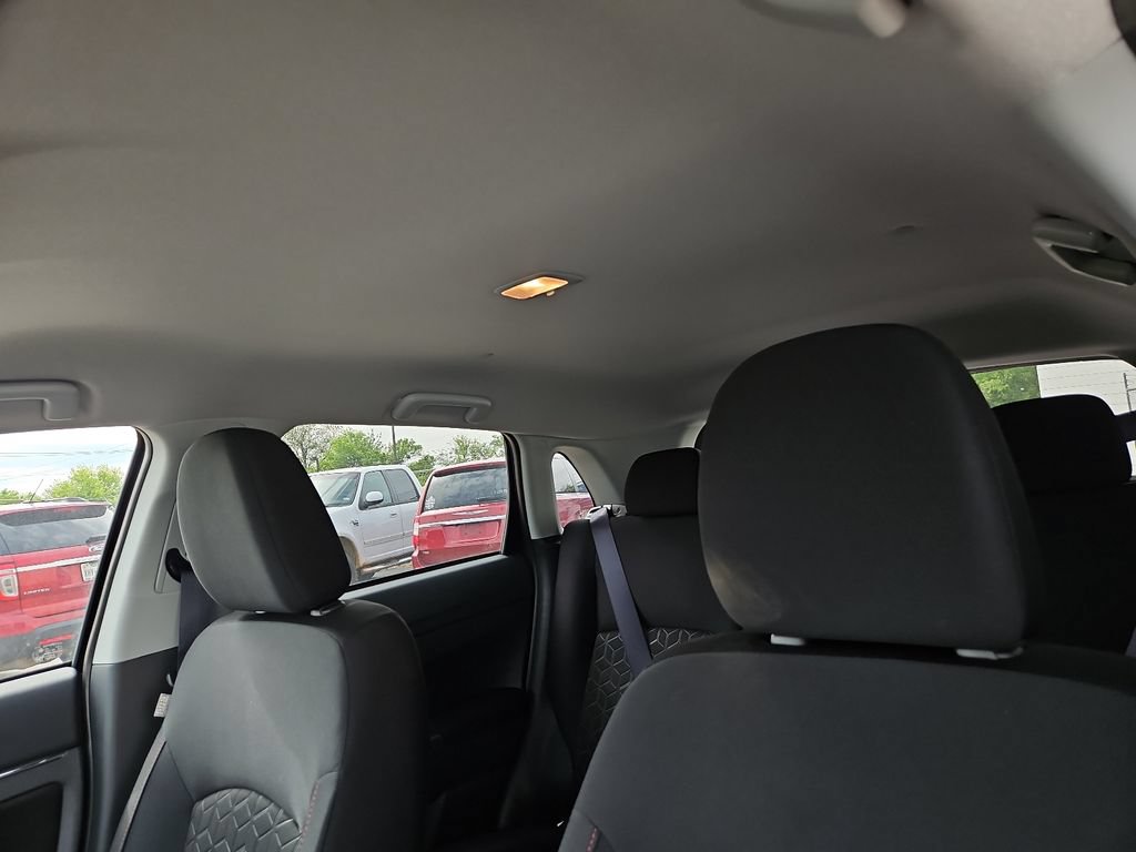 New 2026 Mitsubishi Outlander Sport LE AWD/4WD image 23