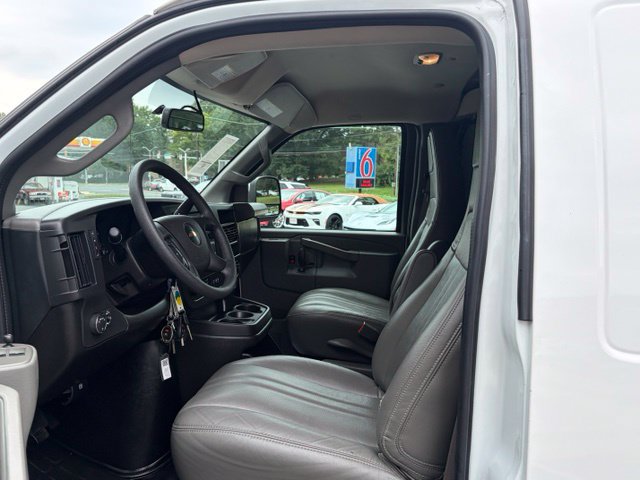 Used 2025 Chevrolet Express 2500 Extended w/ Driver Convenience Package RWD image 16