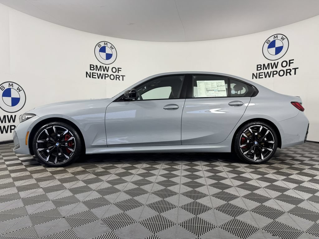 New 2026 BMW 330i xDrive Sedan w/ M Sport Package AWD/4WD image 9
