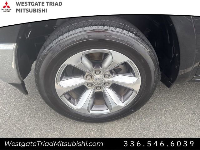 Used 2019 RAM 1500 Limited w/ Advanced Safety Group image 4