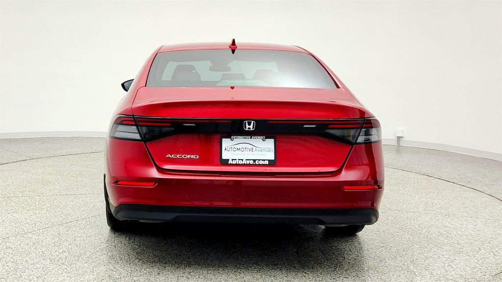Used 2024 Honda Accord EX image 6