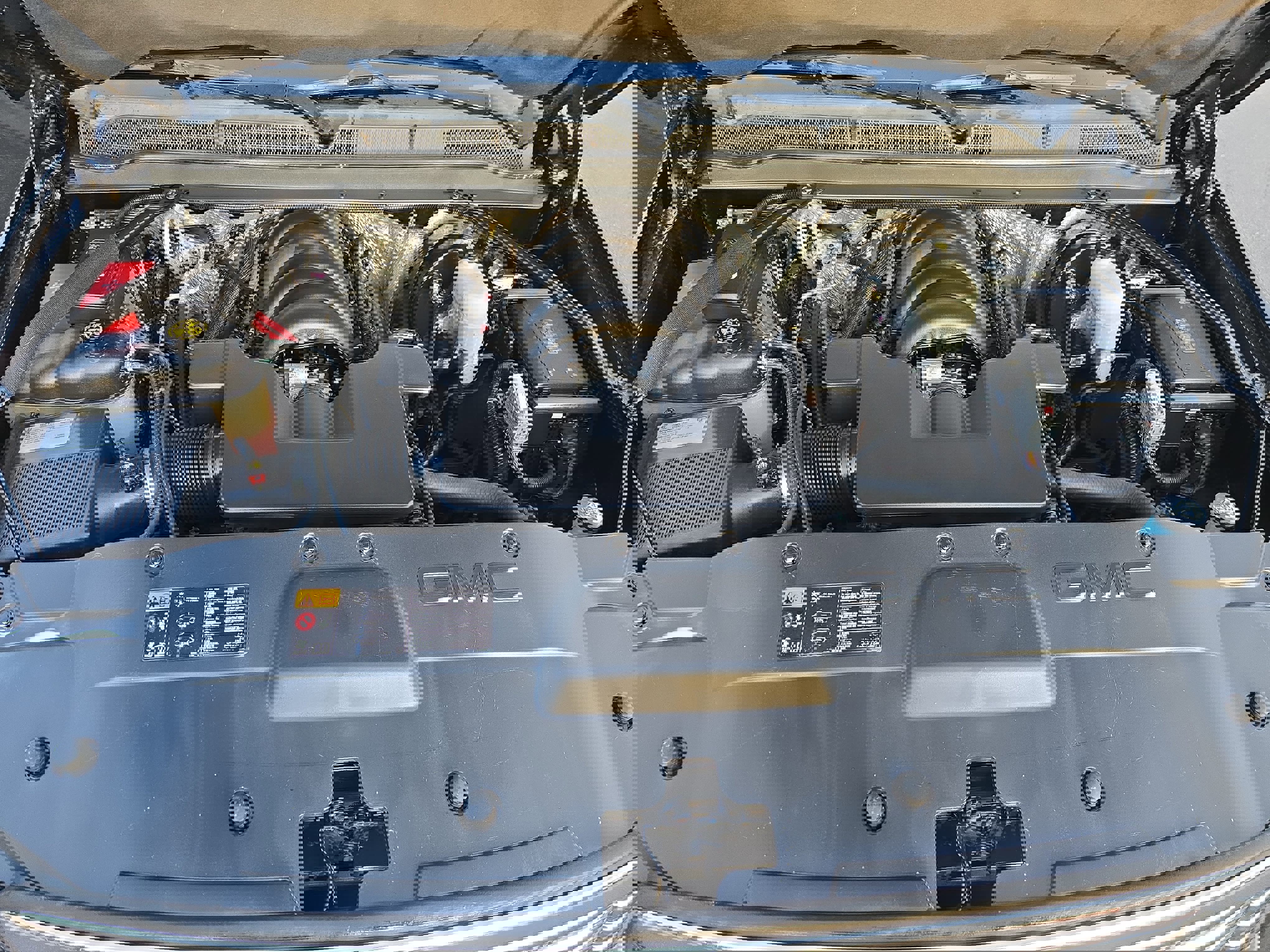 Used 2016 GMC Yukon SLT w/ HD Trailering Package image 32