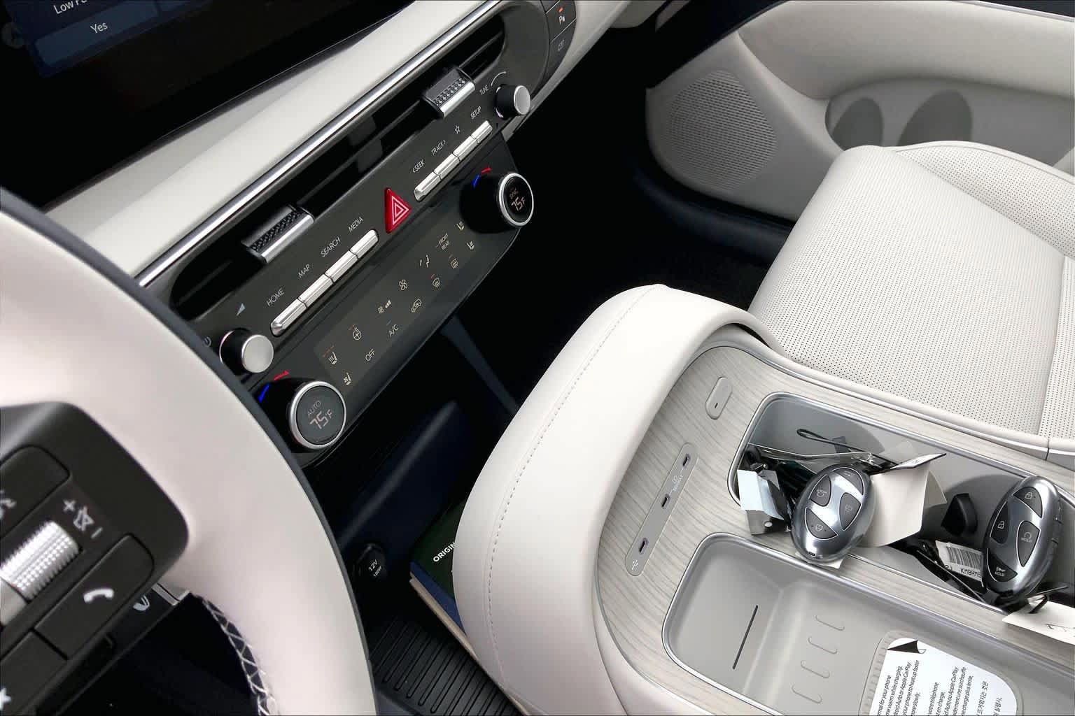 New 2026 Hyundai Palisade Calligraphy AWD/4WD image 8