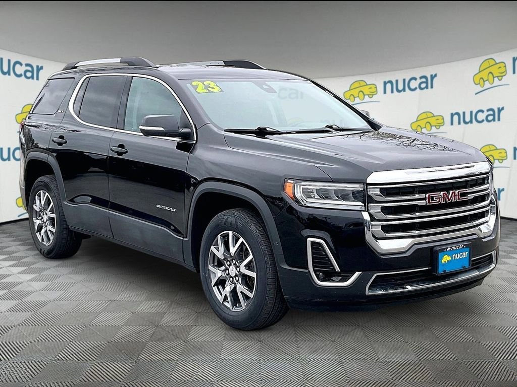 Used 2023 GMC Acadia SLT AWD/4WD image 1