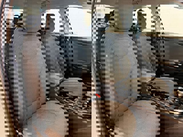 Used 2025 Kia K4 image 23