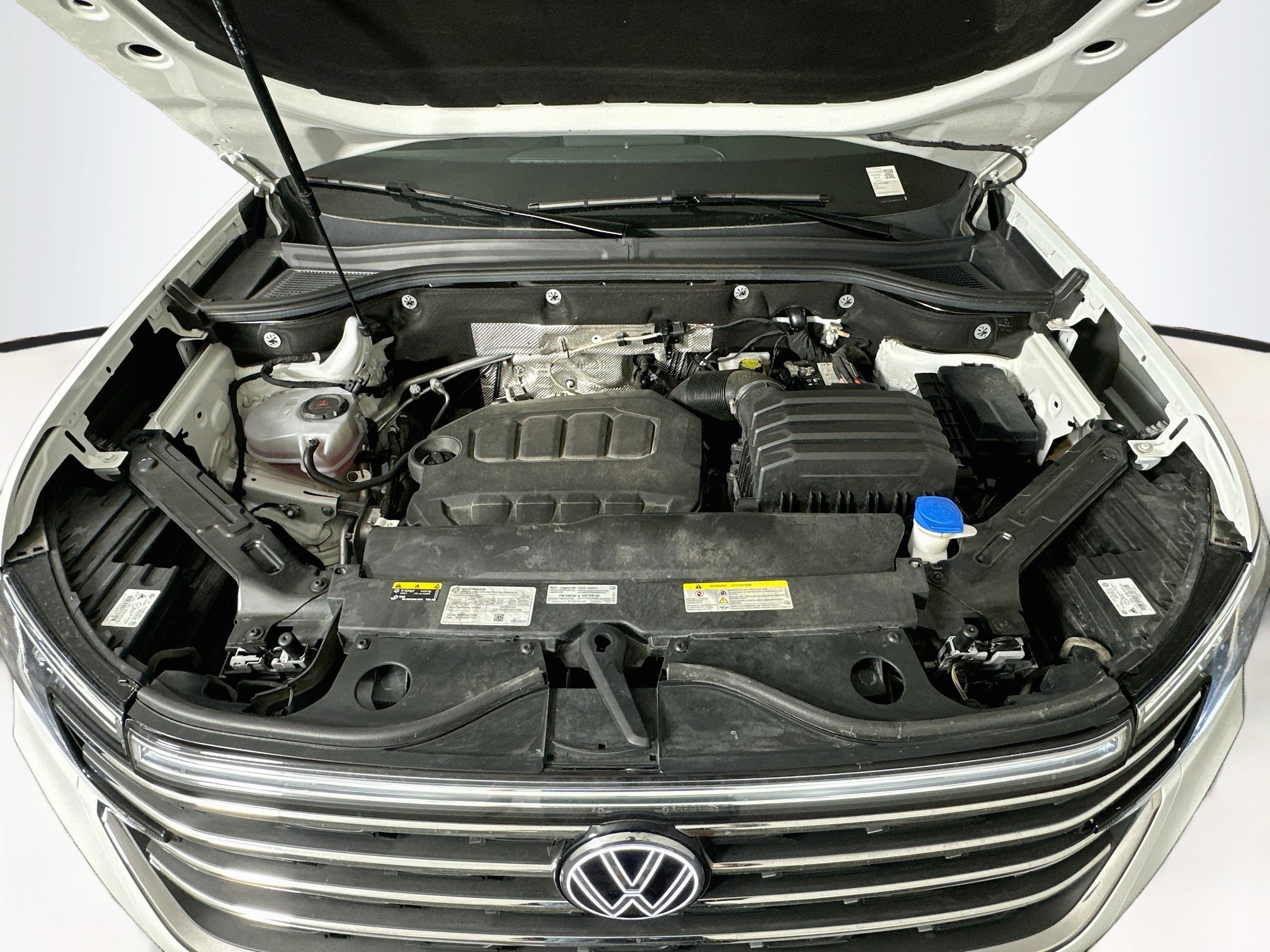 Used 2025 Volkswagen Atlas SE FWD image 34