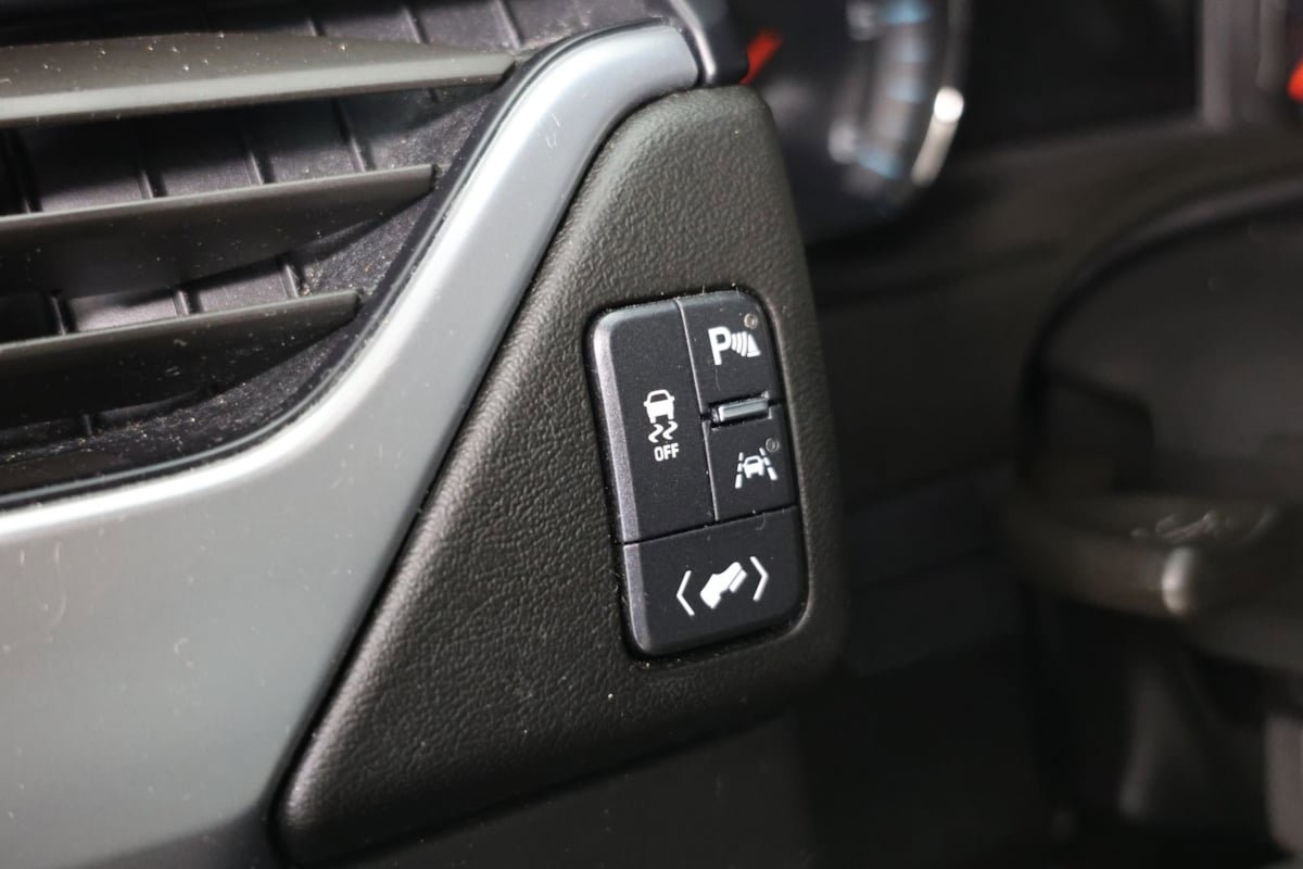 Used 2019 Chevrolet Suburban LT AWD/4WD image 23