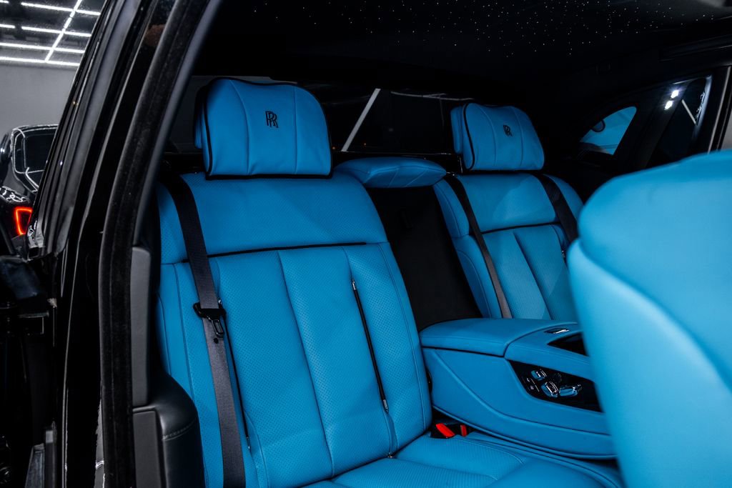 Used 2023 Rolls-Royce Phantom Sedan image 33