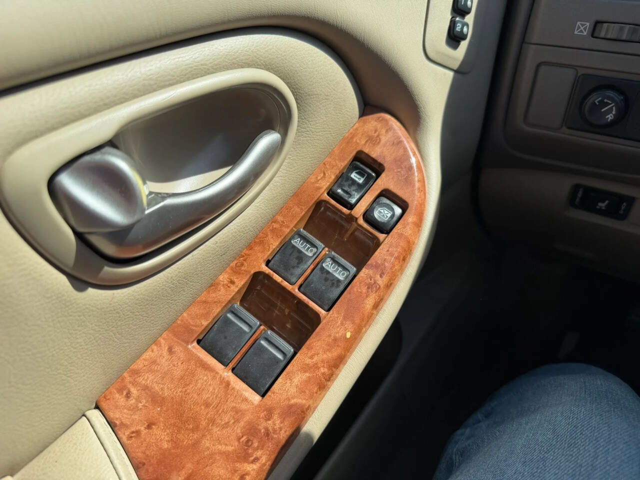 Used 2004 INFINITI I35 image 26