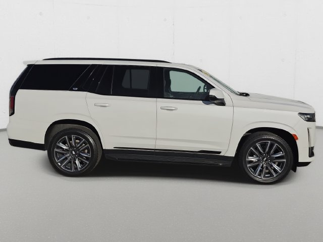 Certified 2023 Cadillac Escalade Sport w/ LPO, Illumination Package AWD/4WD image 4