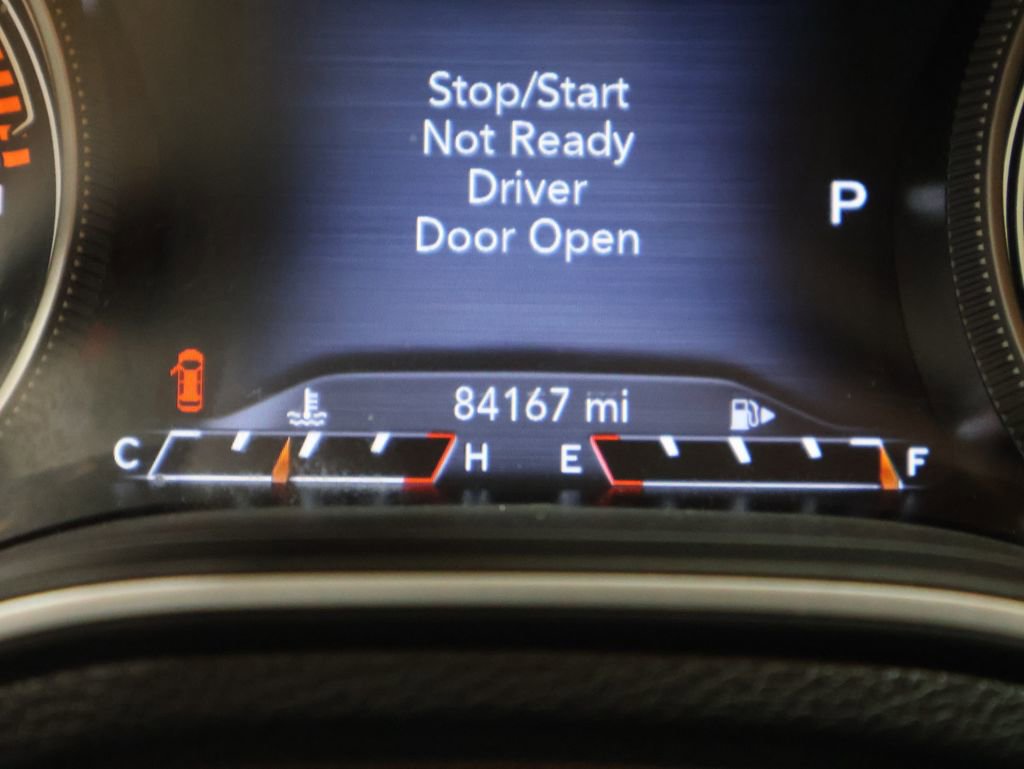 Used 2021 Jeep Cherokee Latitude Lux w/ Comfort/Convenience Group image 39