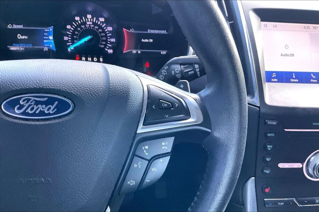 Used 2019 Ford Edge Titanium AWD/4WD image 12