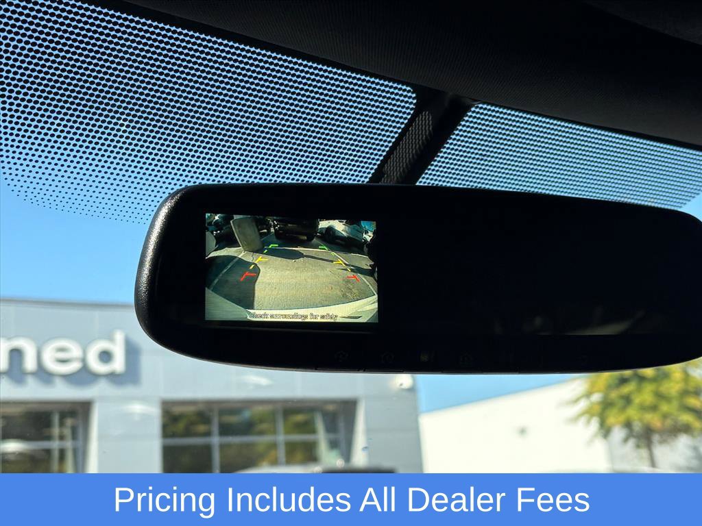 Used 2020 Nissan 370Z Touring Sport RWD image 16