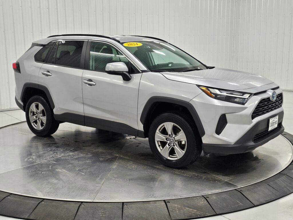 Used 2024 Toyota RAV4 XLE image 34