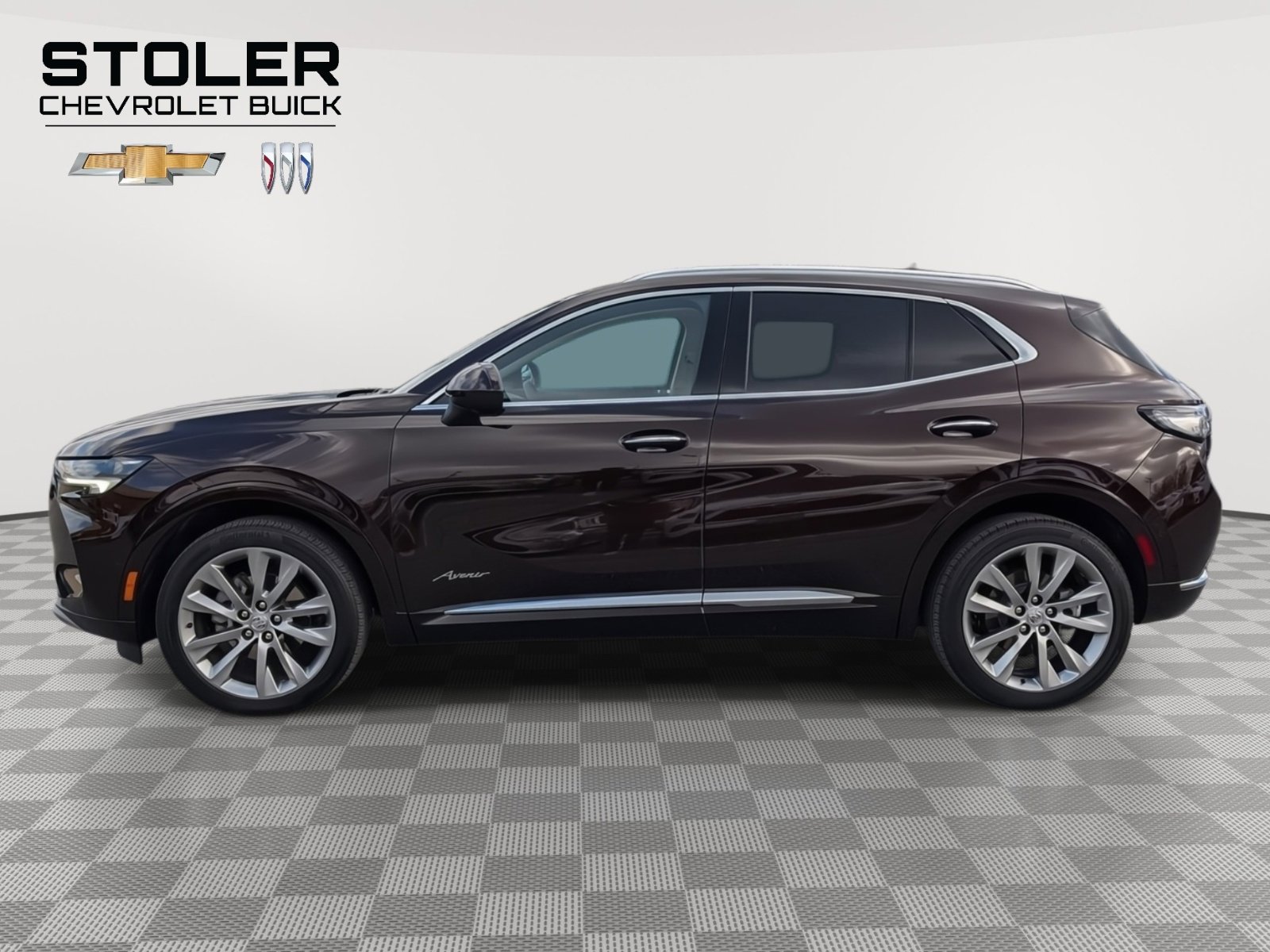 Used 2023 Buick Envision Avenir image 2