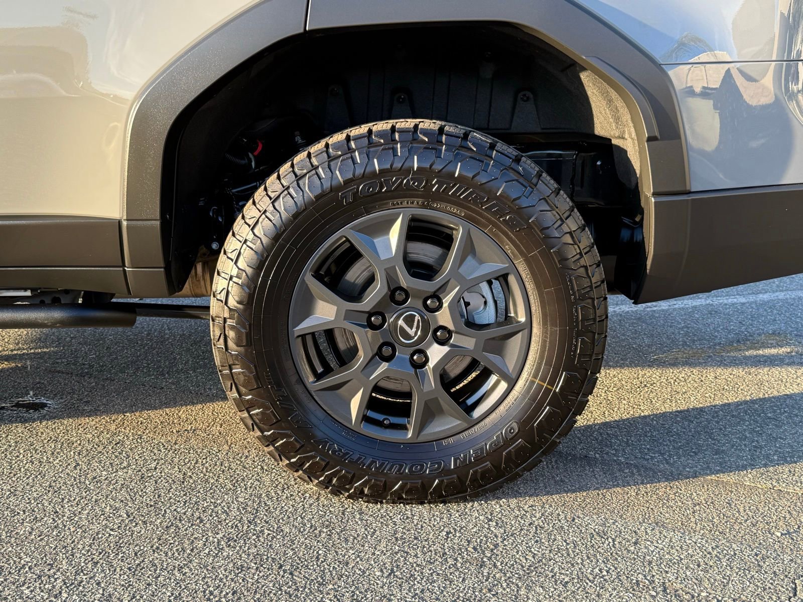 Used 2025 Lexus GX 550 image 18