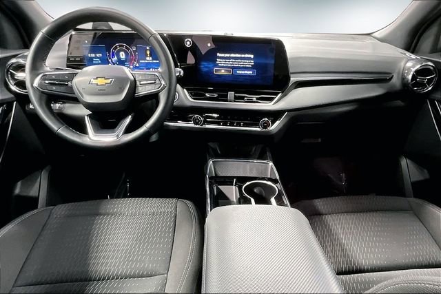 Used 2025 Chevrolet Equinox LT image 8