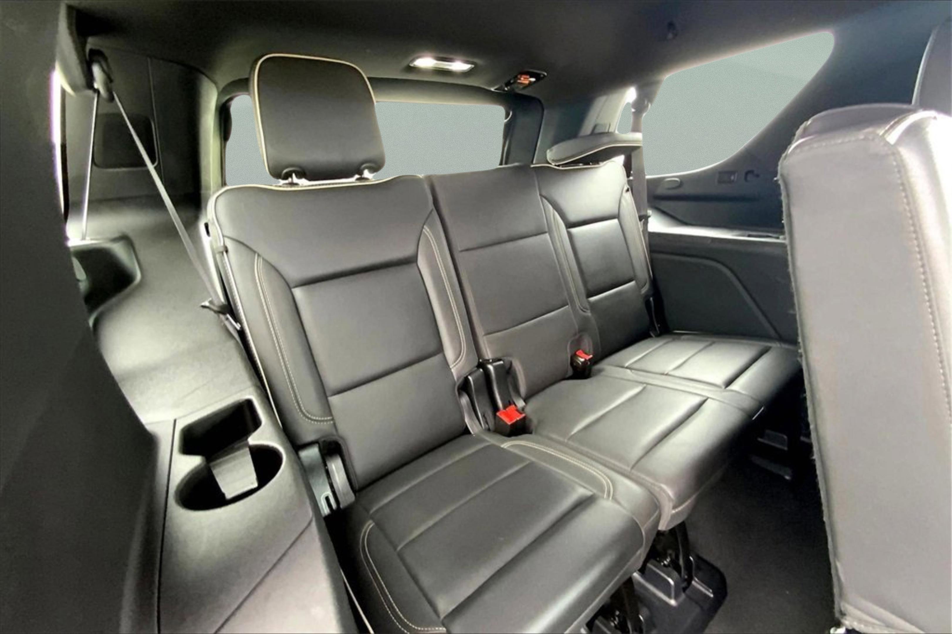 Used 2023 GMC Yukon SLT image 29