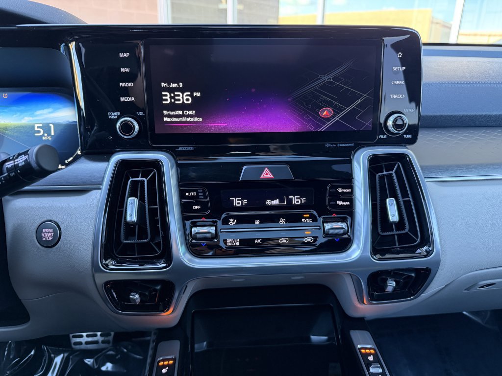 Used 2023 Kia Sorento SX Prestige image 19