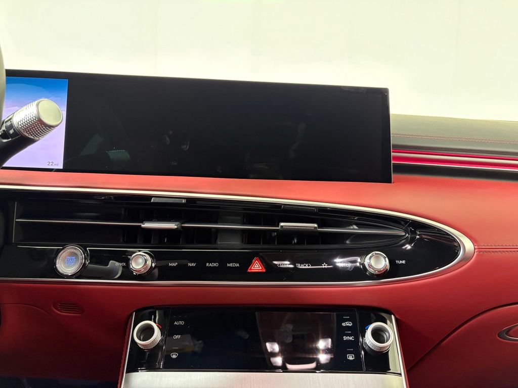 New 2027 Genesis GV70 2.5T Sport Prestige AWD/4WD image 21