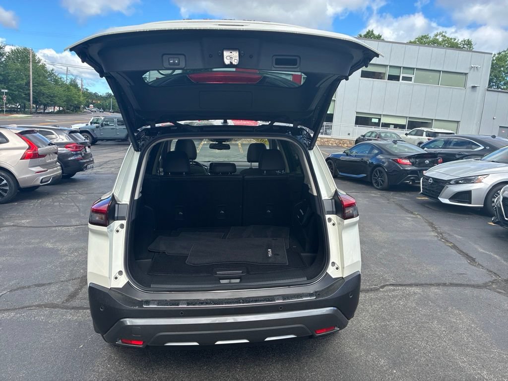 Certified 2023 Nissan Rogue SL w/ SL Premium Package AWD/4WD image 13