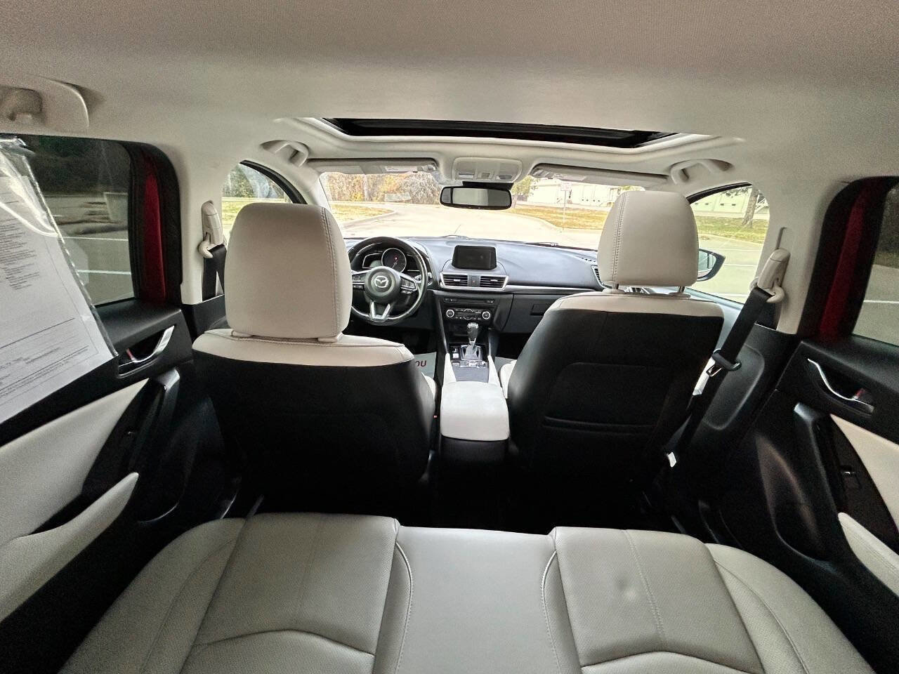 Used 2017 MAZDA MAZDA3 Grand Touring image 14