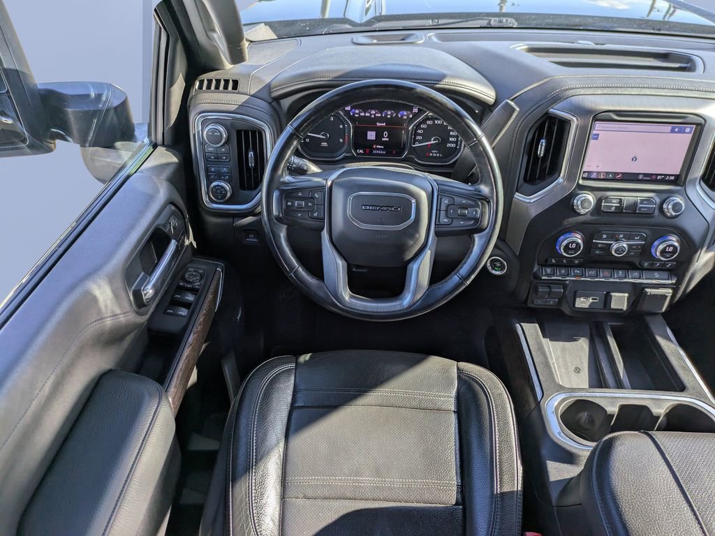 Used 2023 GMC Sierra 3500 Denali image 16