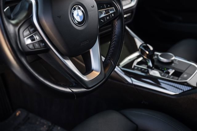 Used 2019 BMW 330i Sedan w/ Parking Assistance Package RWD image 82