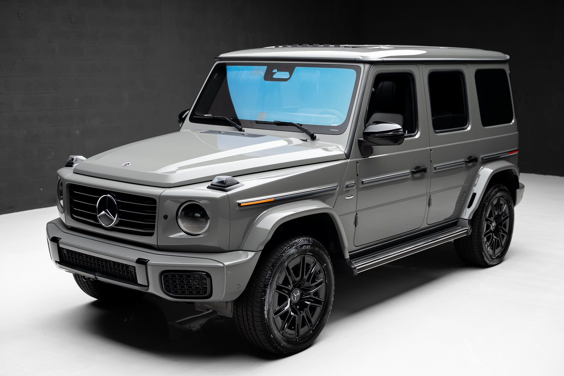 Used 2025 Mercedes-Benz G 580 w/ EQ Technology image 5
