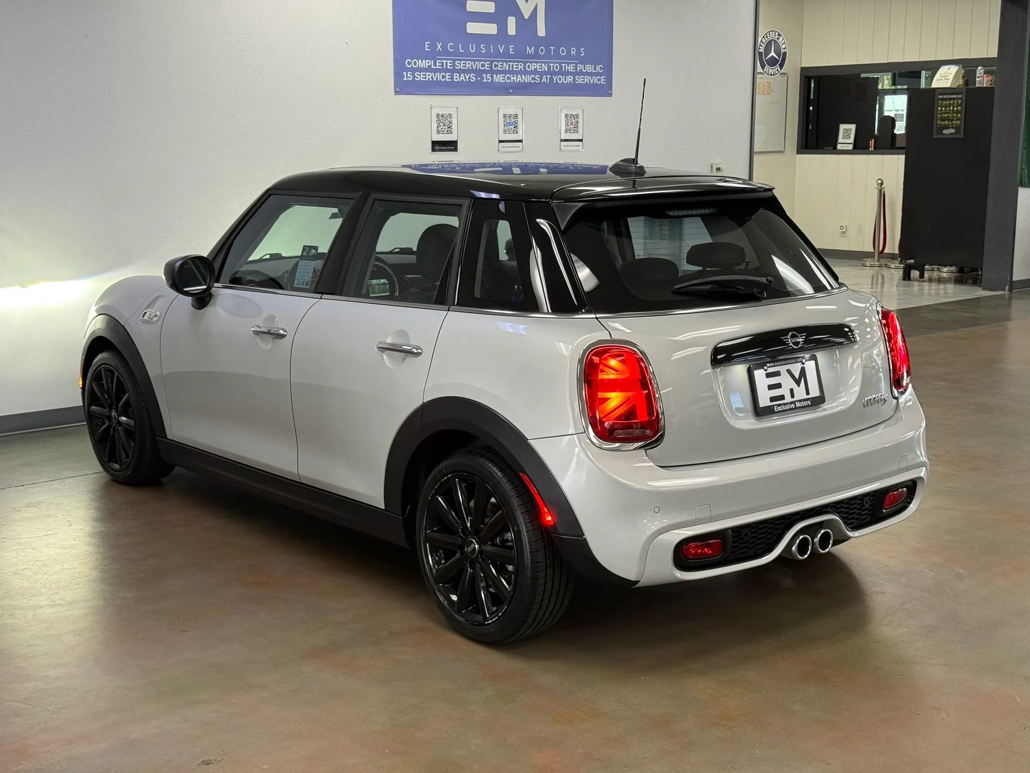 Used 2020 MINI Cooper S FWD image 5