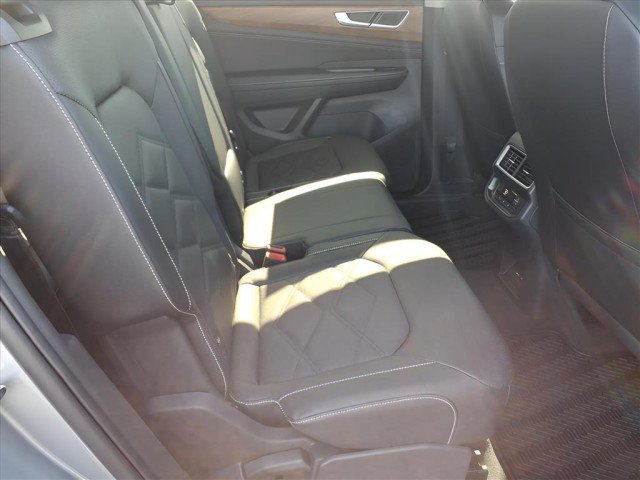 New 2026 Volkswagen Atlas SE image 8