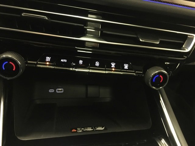 Used 2024 Chevrolet Traverse RS w/ LPO, Floor Liner Package image 26