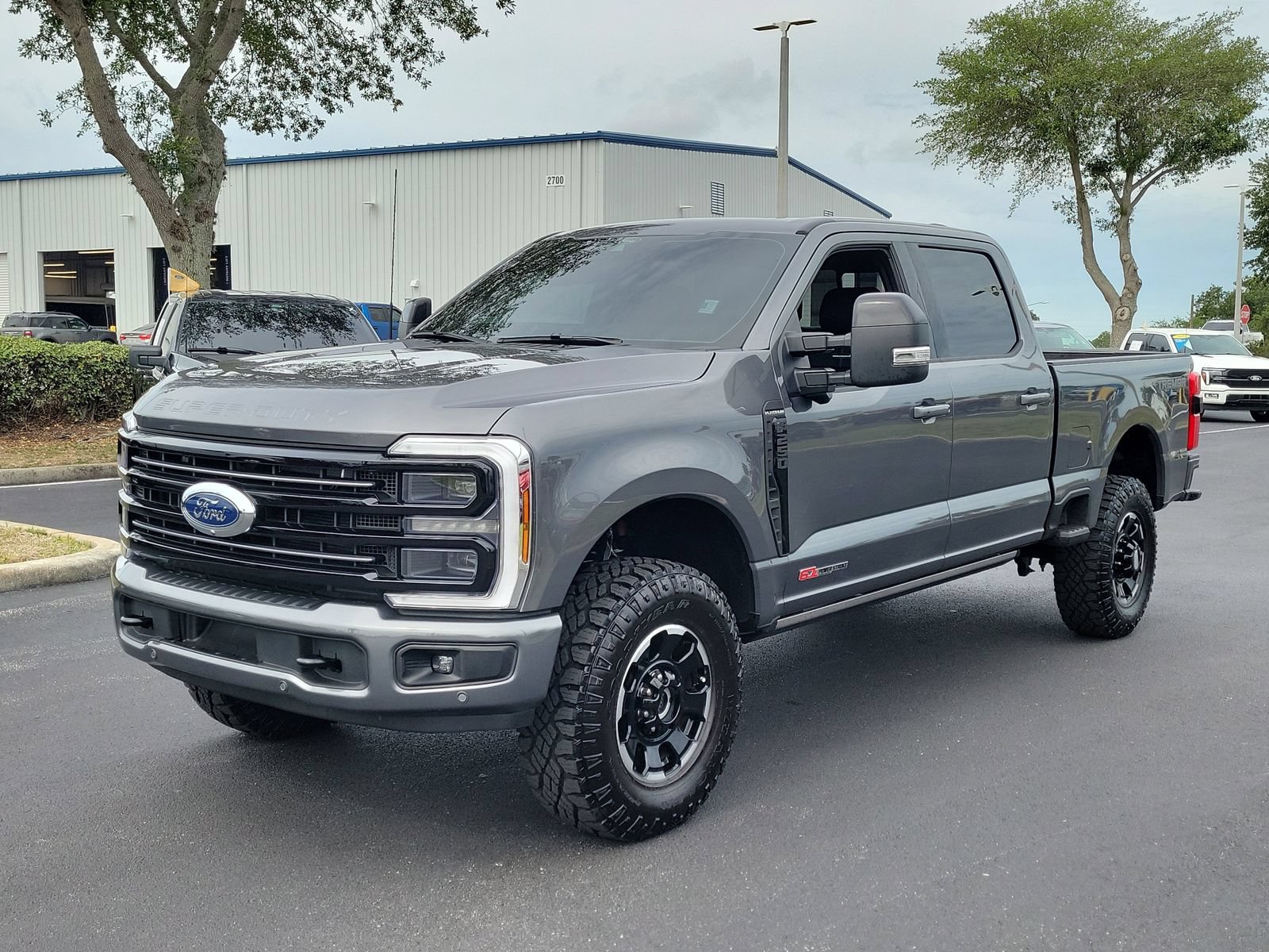 Certified 2026 Ford F250 Platinum w/ Tremor Off-Road Package AWD/4WD image 2