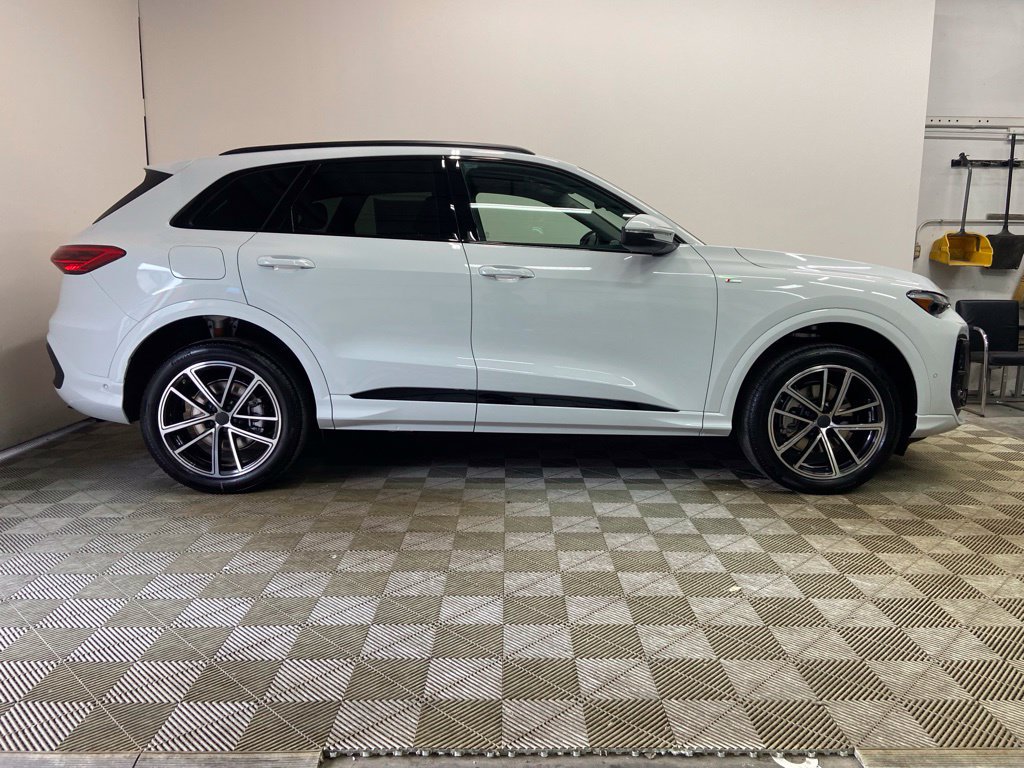 New 2026 Audi Q5 2.0T AWD/4WD image 3