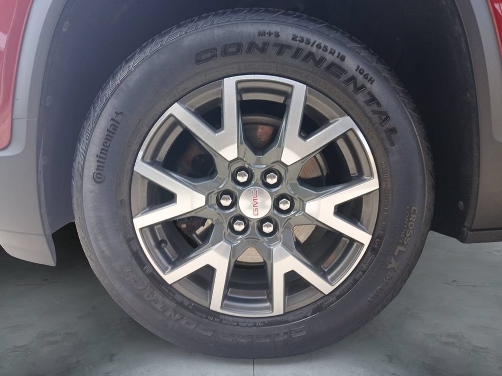 Used 2021 GMC Acadia SLE FWD image 30