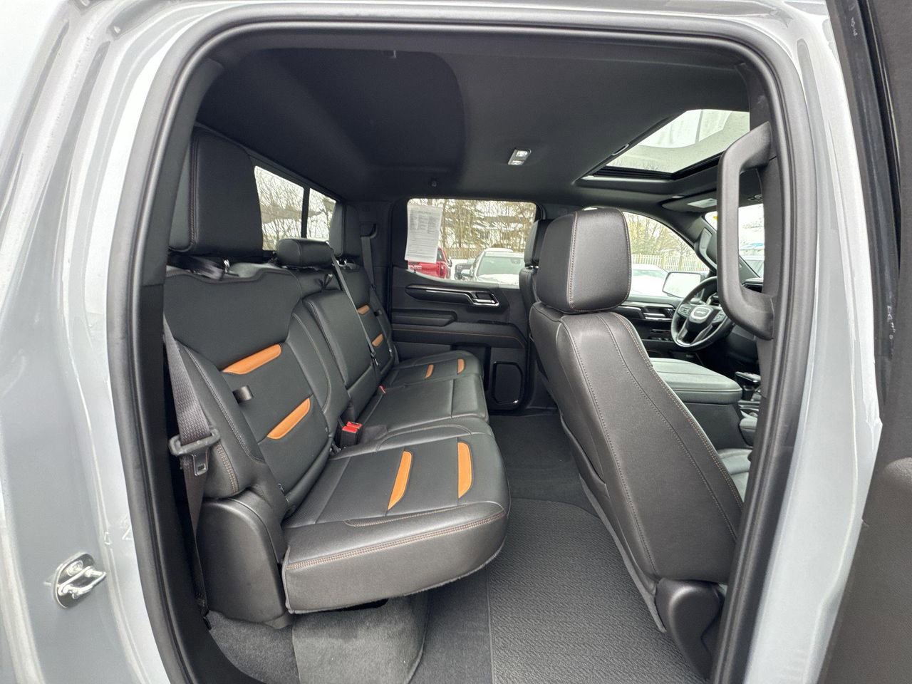Certified 2024 GMC Sierra 1500 AT4 w/ Technology Package AWD/4WD image 28