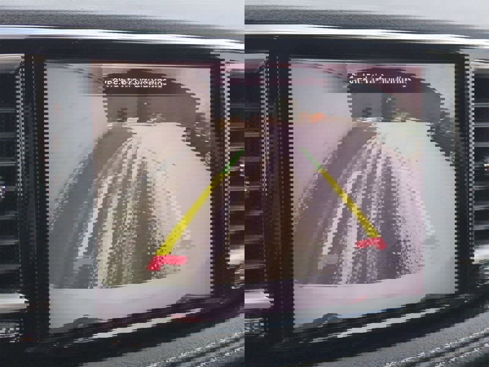 Used 2023 Chrysler Pacifica Touring-L image 29