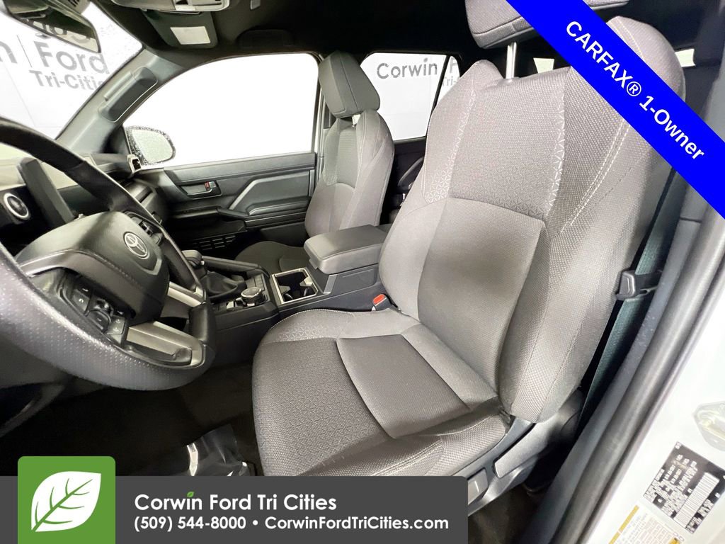 Used 2025 Toyota 4Runner SR5 image 23