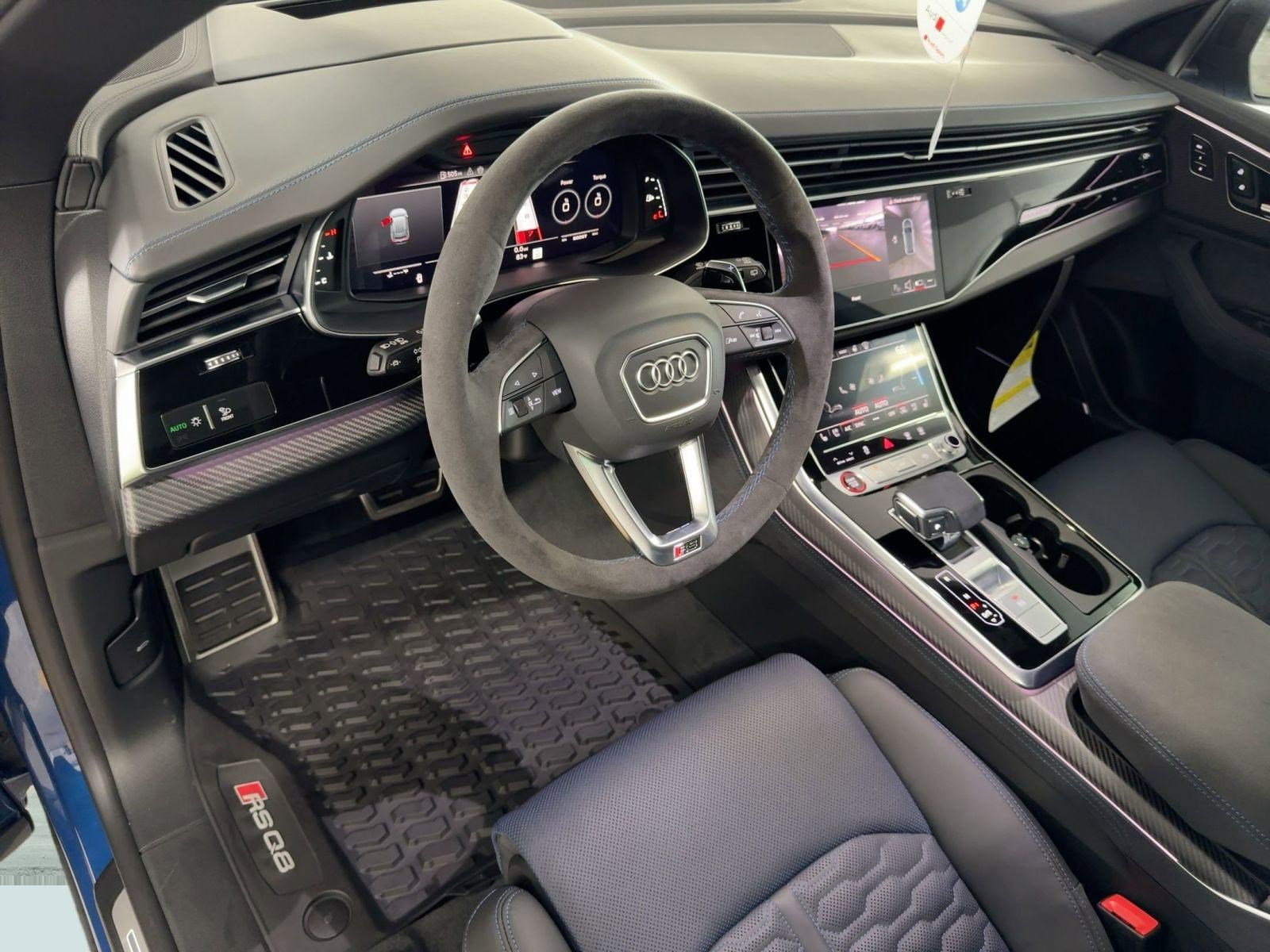 New 2026 Audi RS Q8 performance image 4