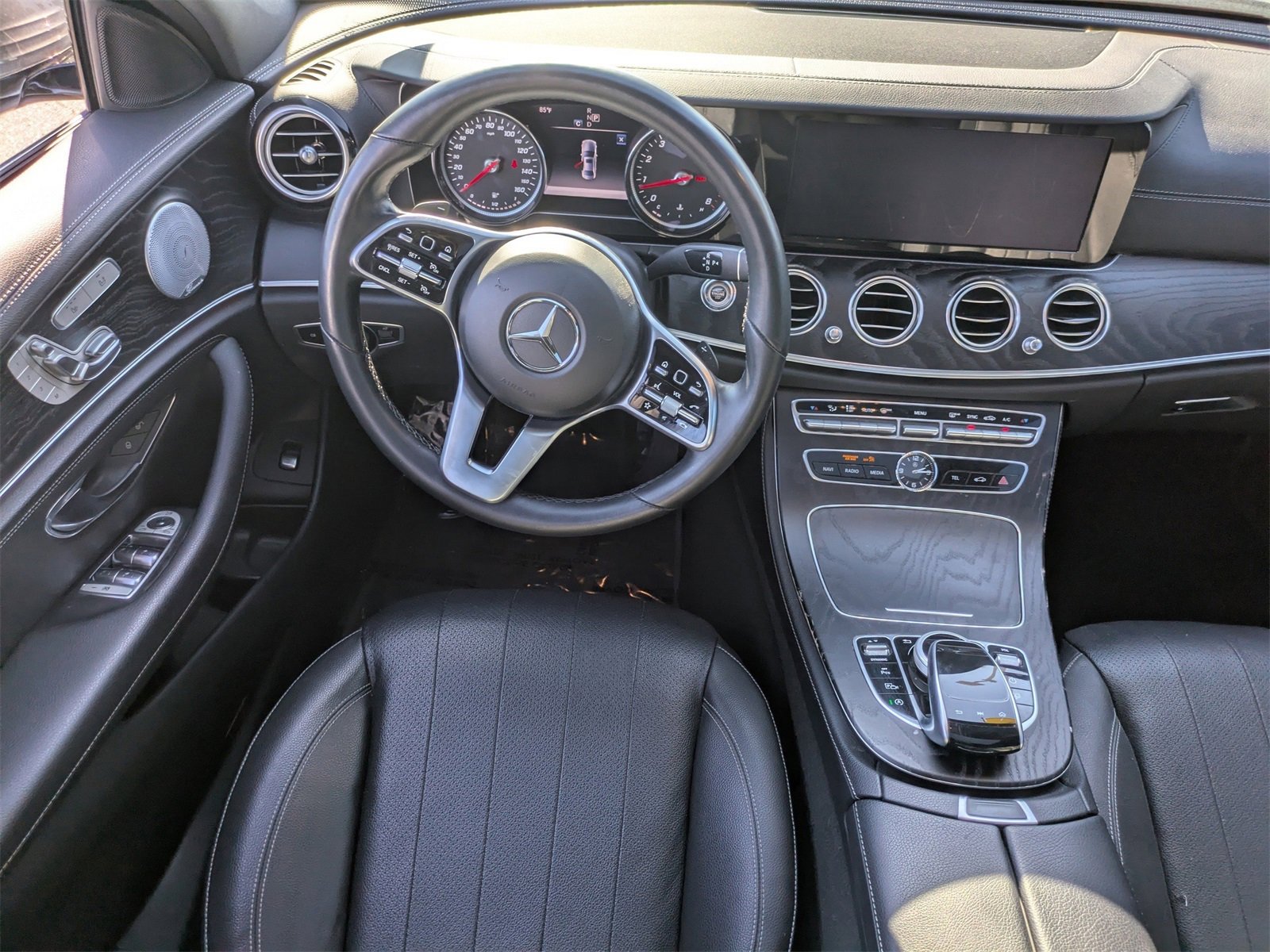 Used 2019 Mercedes-Benz E 300 4MATIC image 37