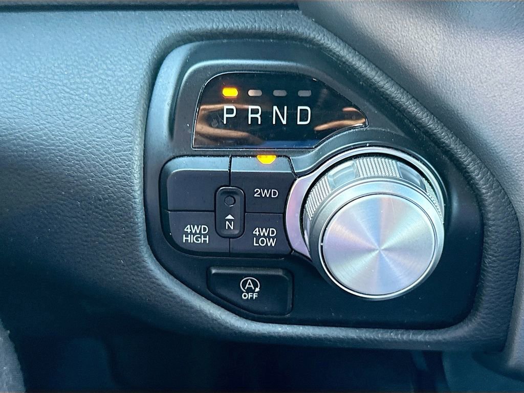 Used 2024 RAM 1500 Laramie AWD/4WD image 18