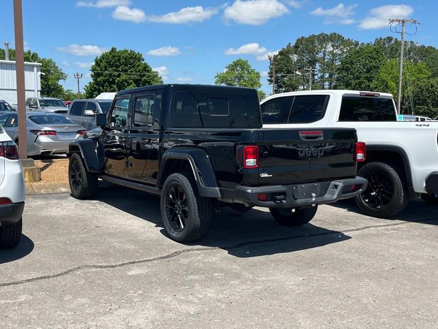 Used 2024 Jeep Gladiator Sport AWD/4WD image 5