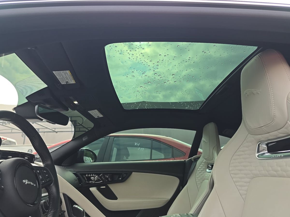 Used 2021 Jaguar F-TYPE R-Dynamic AWD/4WD image 6