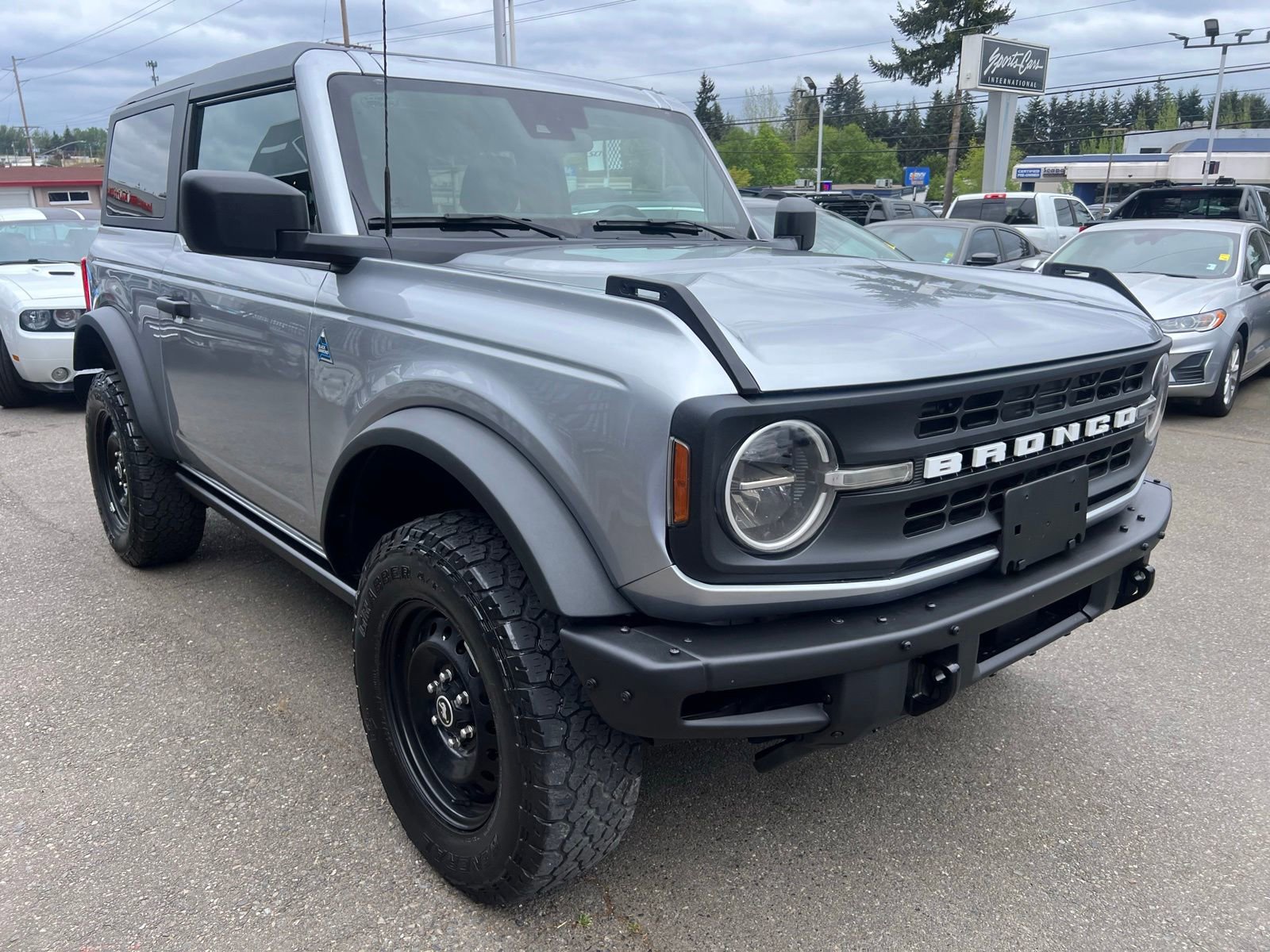 Used 2021 Ford Bronco Black Diamond AWD/4WD image 7