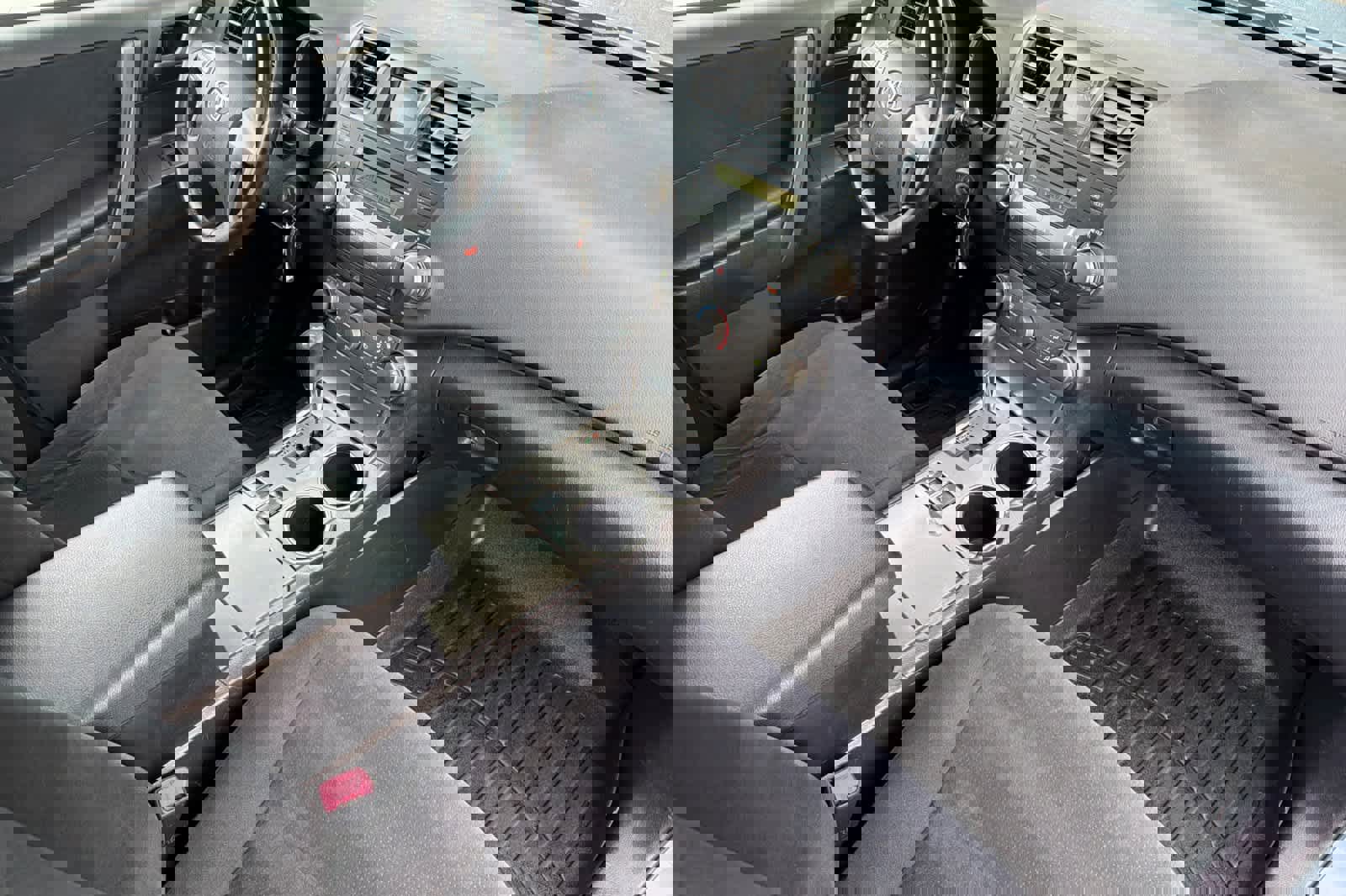 Used 2008 Toyota Highlander Sport image 18