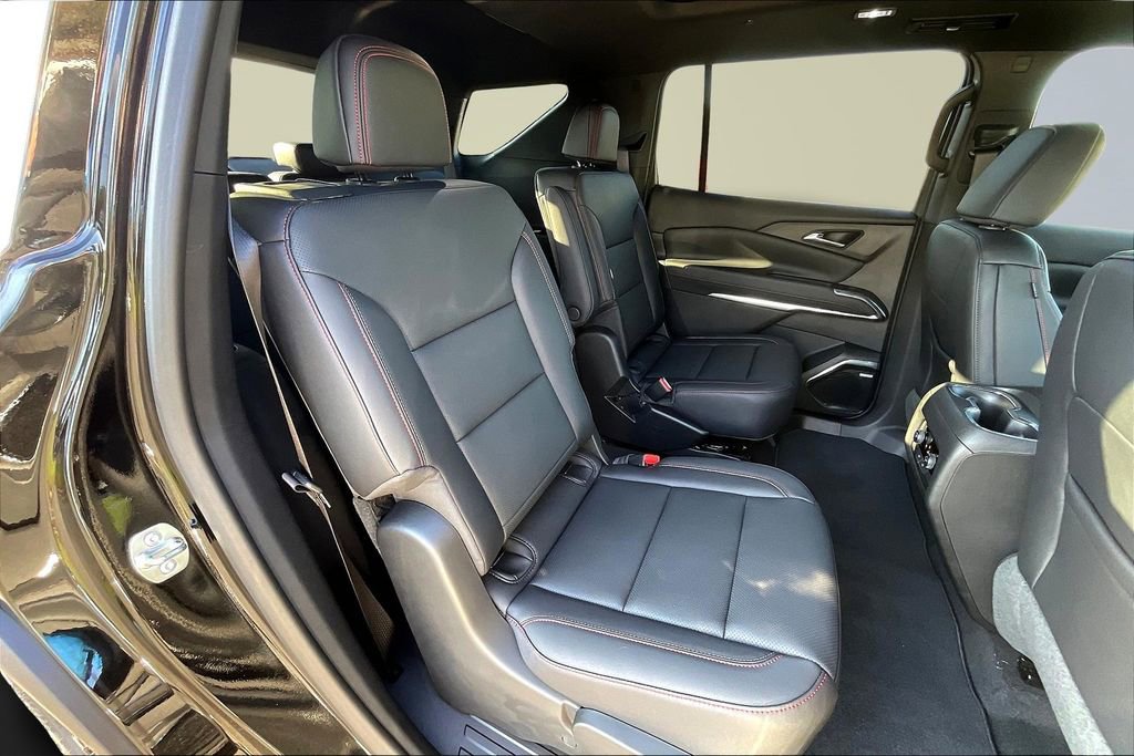 New 2025 Chevrolet Traverse Z71 w/ Enhanced Driving Package image 10