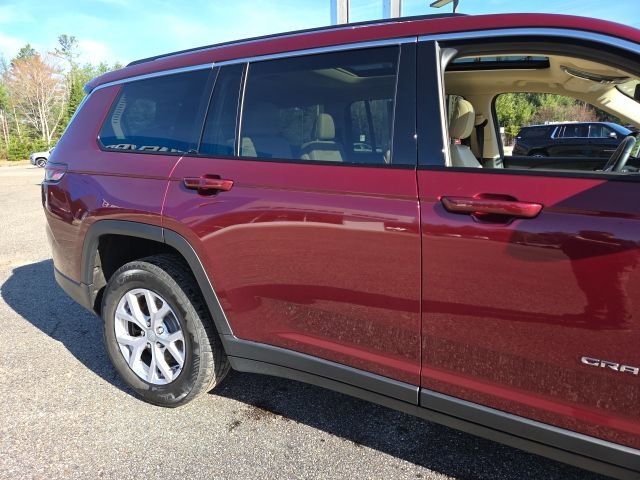 Used 2022 Jeep Grand Cherokee L Limited w/ Luxury Tech Group II image 38