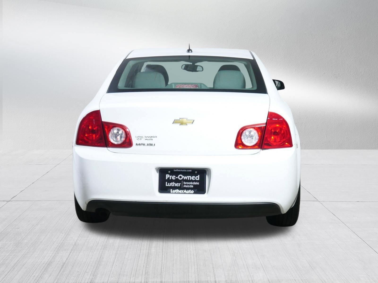 Used 2011 Chevrolet Malibu LS FWD image 6